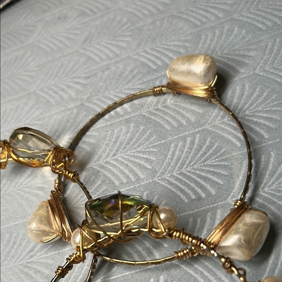 Elegant Gold and Silver Wire Wrapped Bracelets - Picture 5 of 15